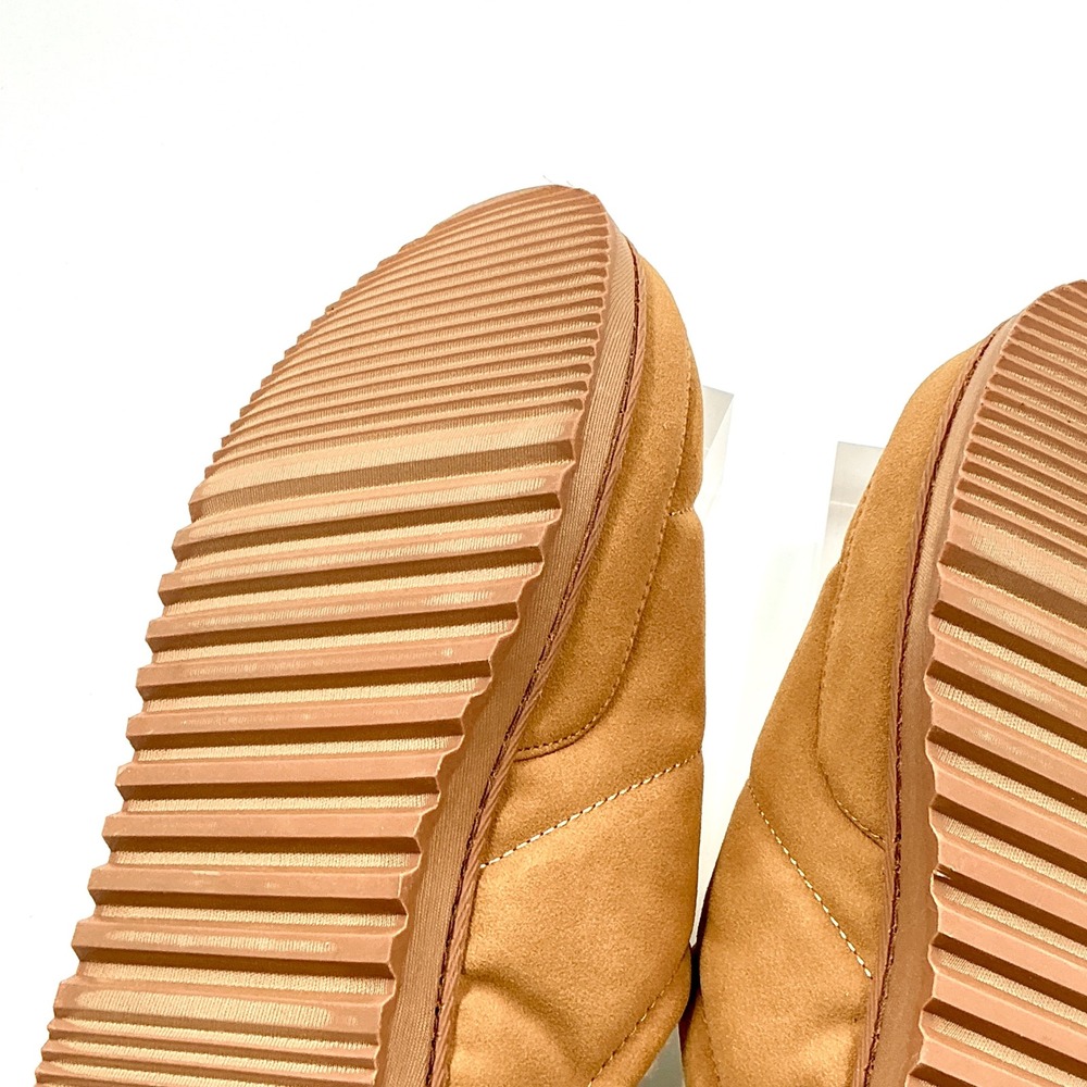 Nordstrom Rack Mens Size 9-10 Slippers Tan Quilted Faux Fur Puffer MSRP $30 - Picture 14 of 14
